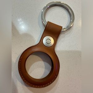 Apple Official AirTag Keychain in Brown Leather